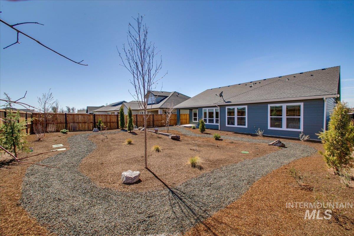 76 S Ziklag Ave Property Photo 42