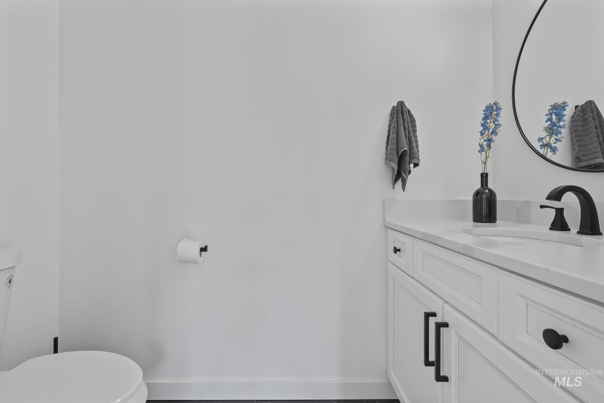 22168 Rio Vista Drive Property Photo 11