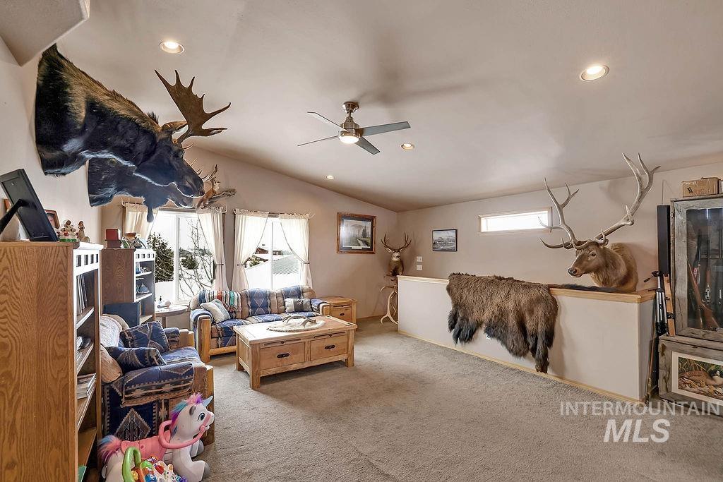 13274 Kokanee Dr. Property Photo 12