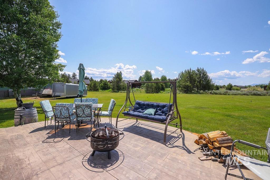 13274 Kokanee Dr. Property Photo 22