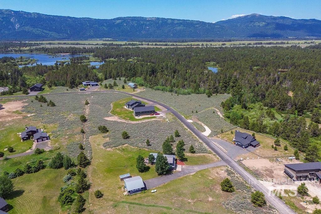 13274 Kokanee Dr. Property Photo 24