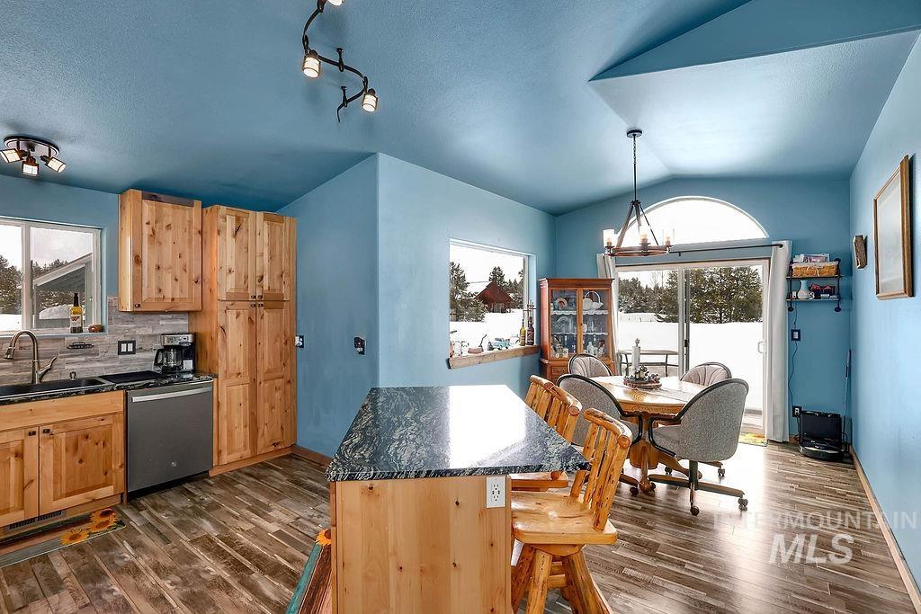 13274 Kokanee Dr. Property Photo 31