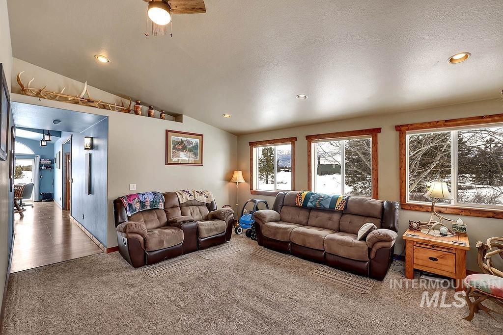 13274 Kokanee Dr. Property Photo 33