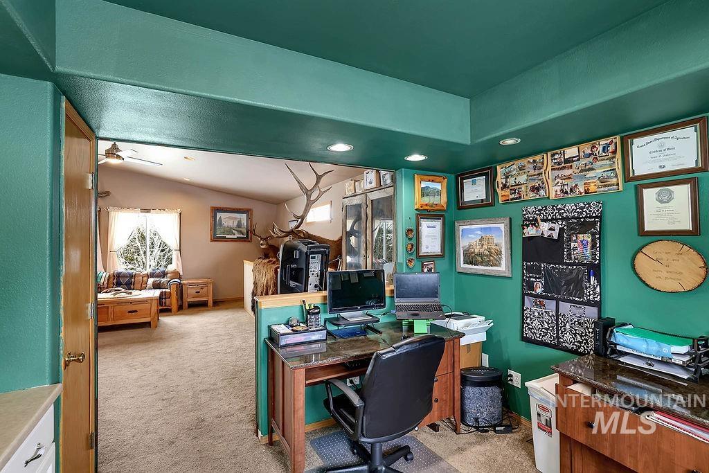 13274 Kokanee Dr. Property Photo 40