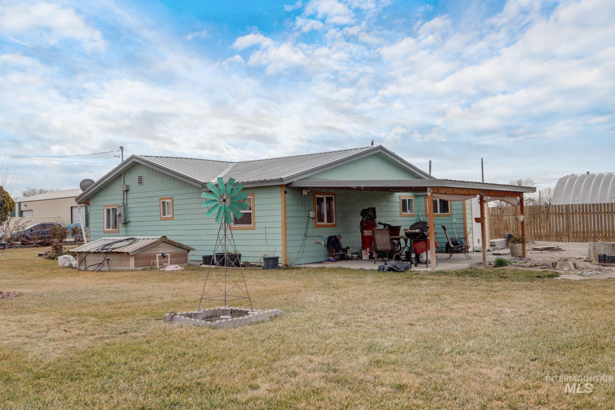 801 Thrifty Way Property Photo 1