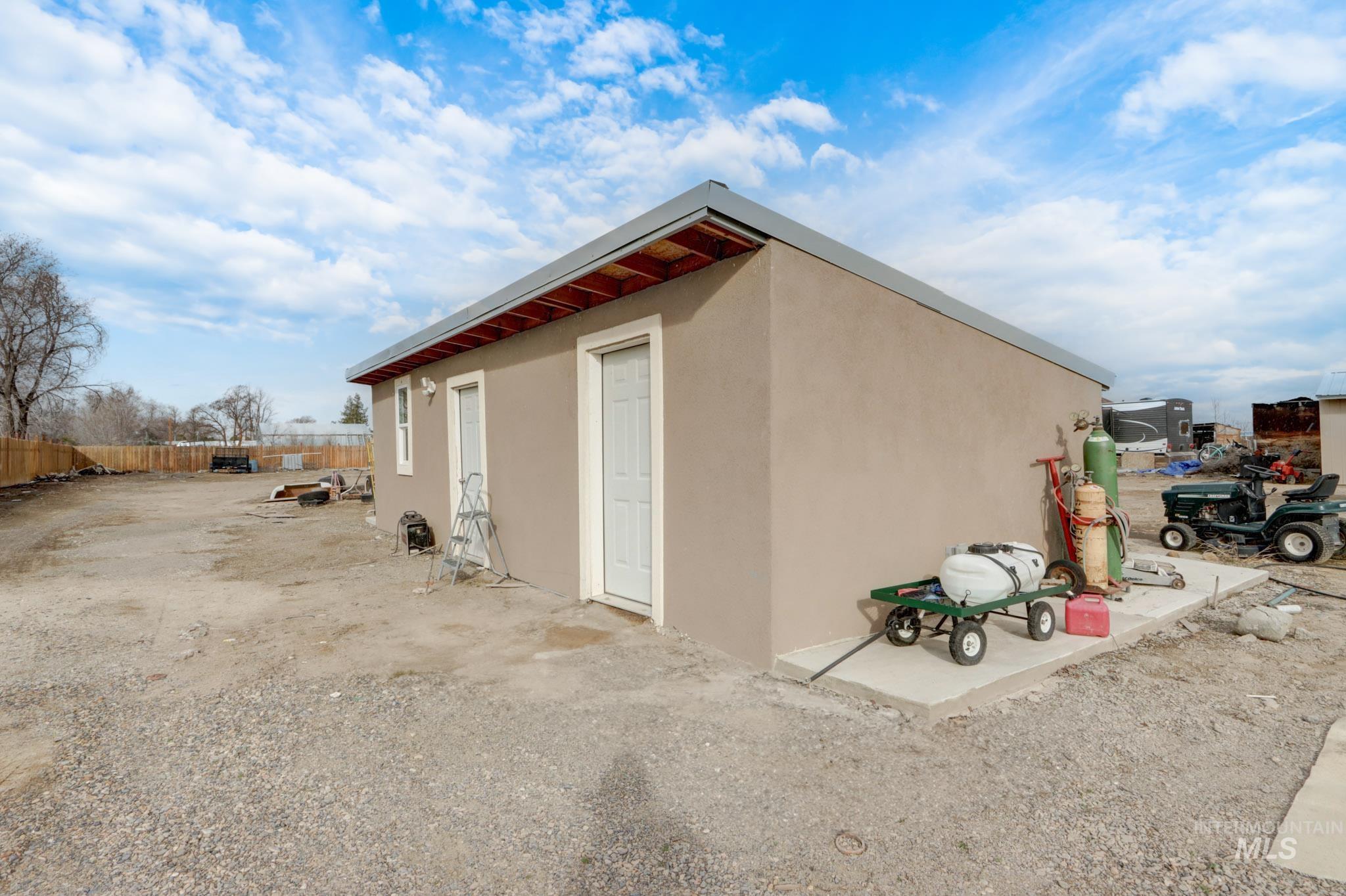 801 Thrifty Way Property Photo 35