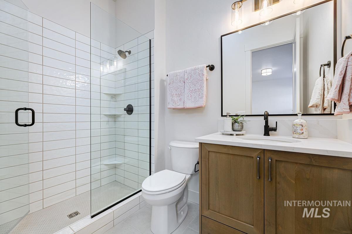 6889 Saddle Bred Way Property Photo 18