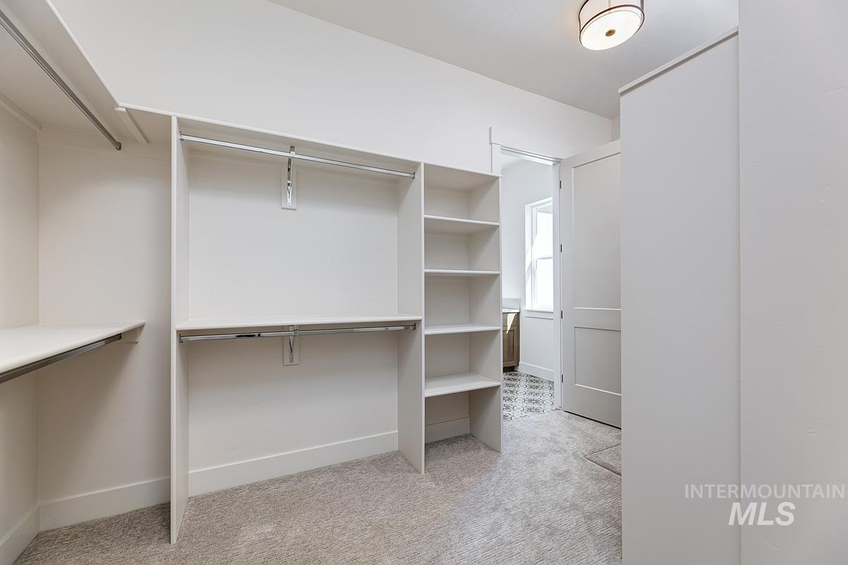 6889 Saddle Bred Way Property Photo 24
