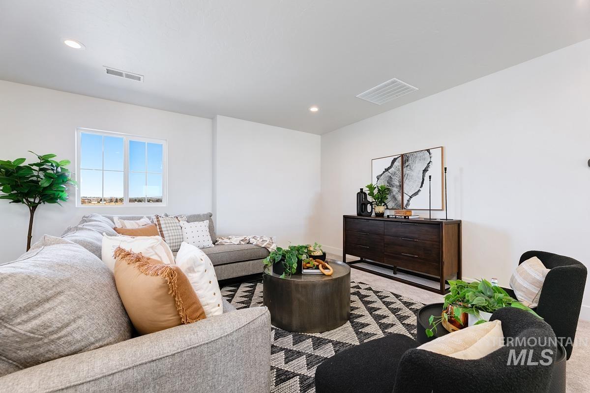 6889 Saddle Bred Way Property Photo 30
