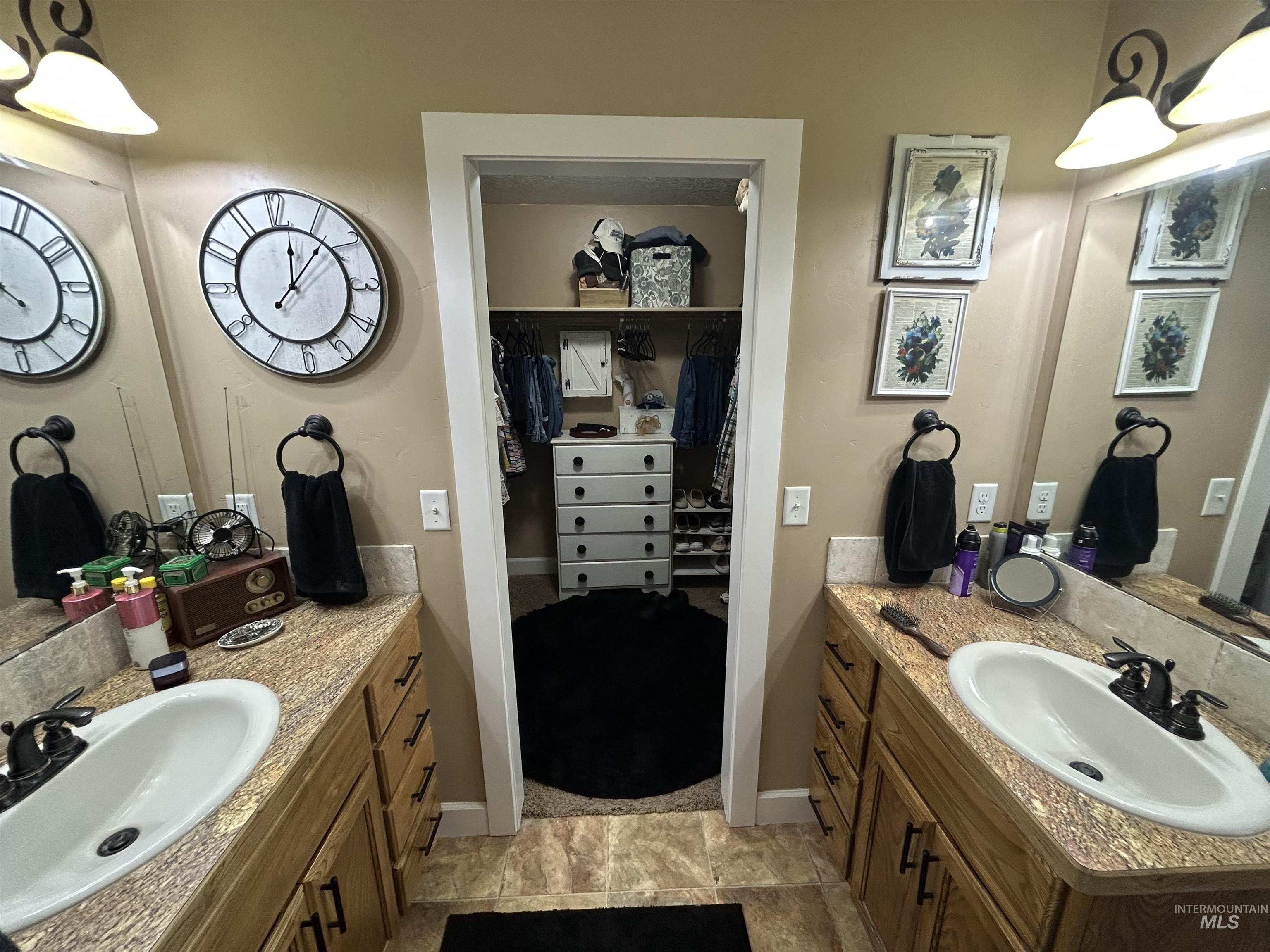 3815 N 2456 East Property Photo 17