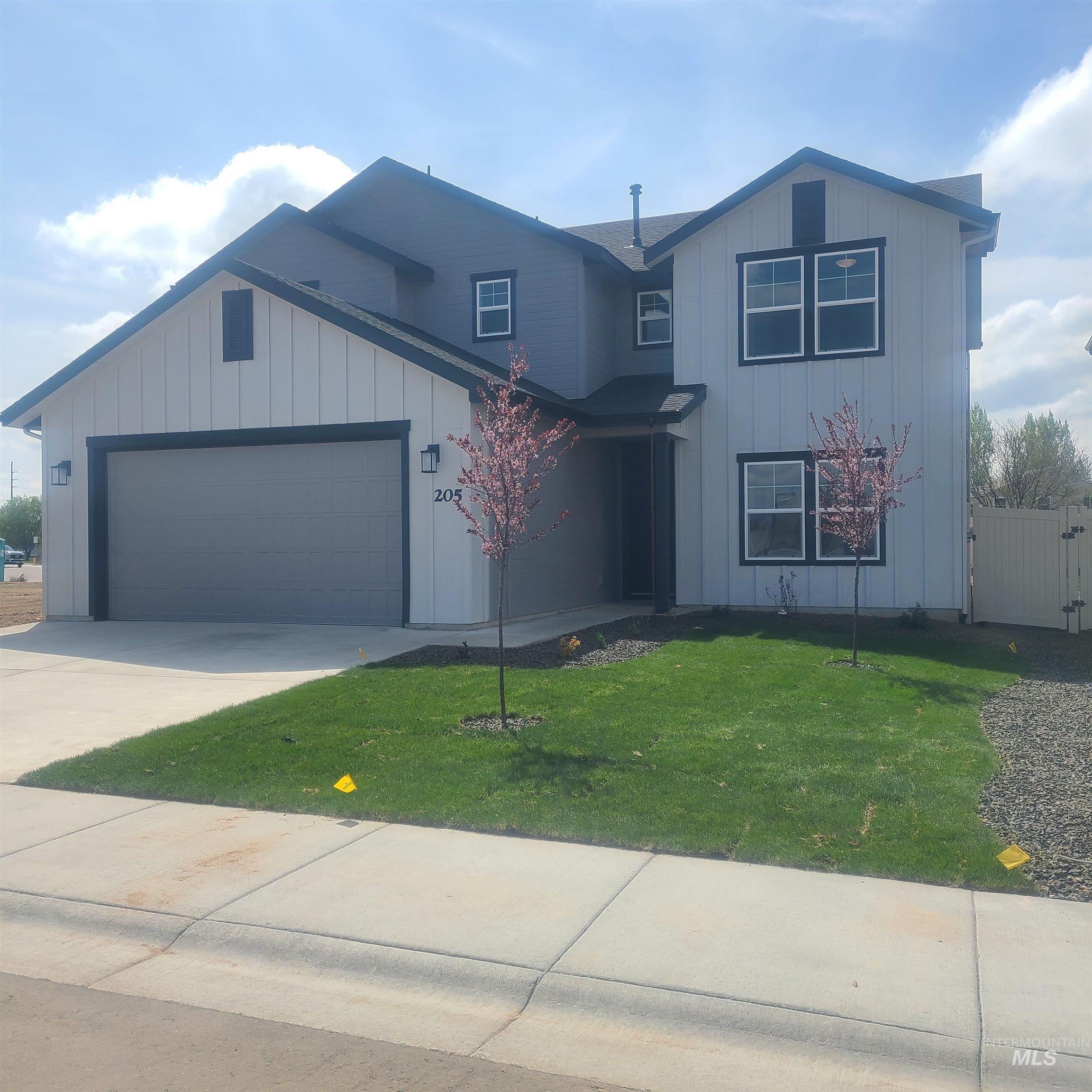 315 W Willow Dale Dr. Property Photo 1