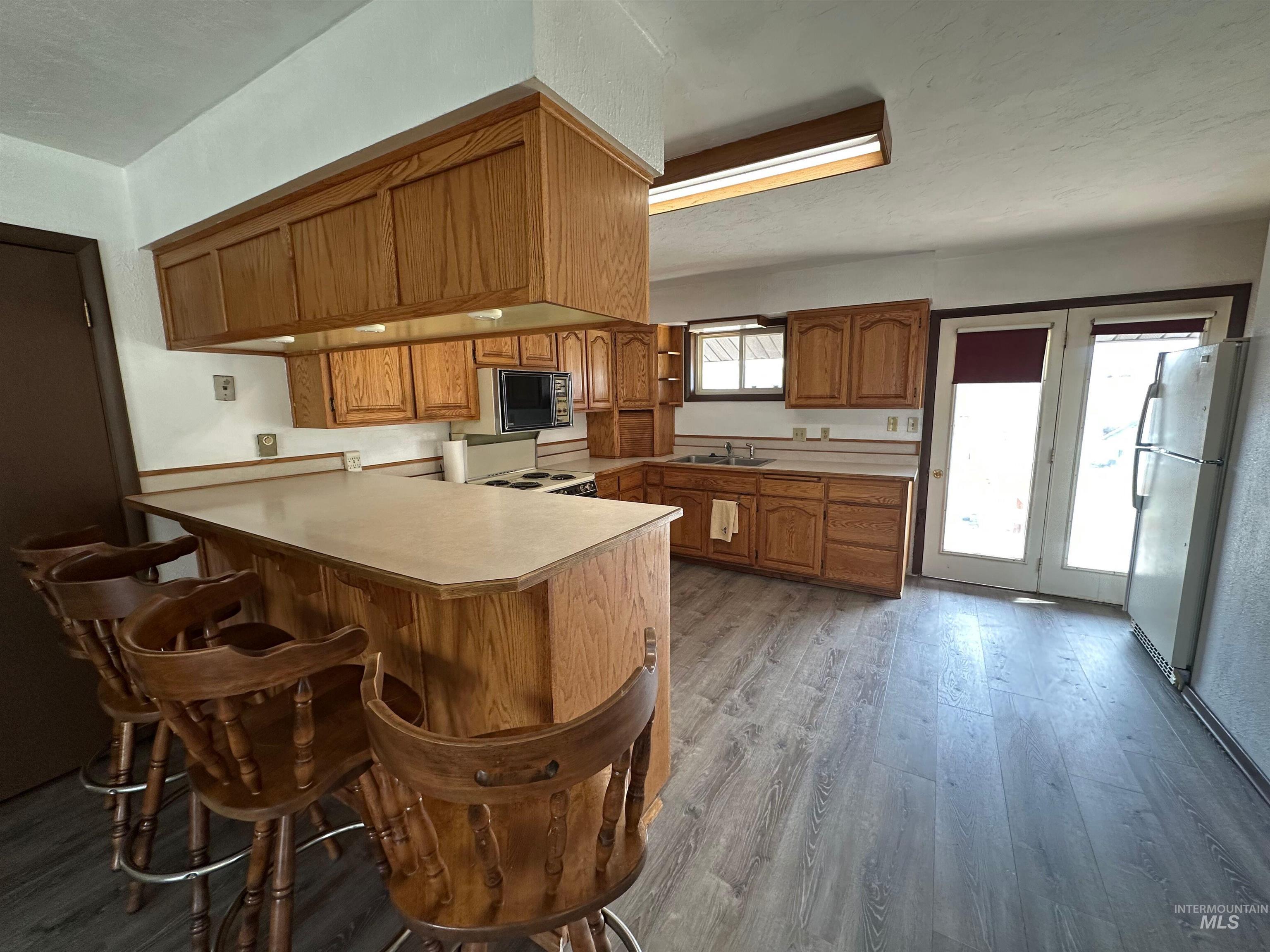 2891 E Murphy Springs Rd Property Photo 9