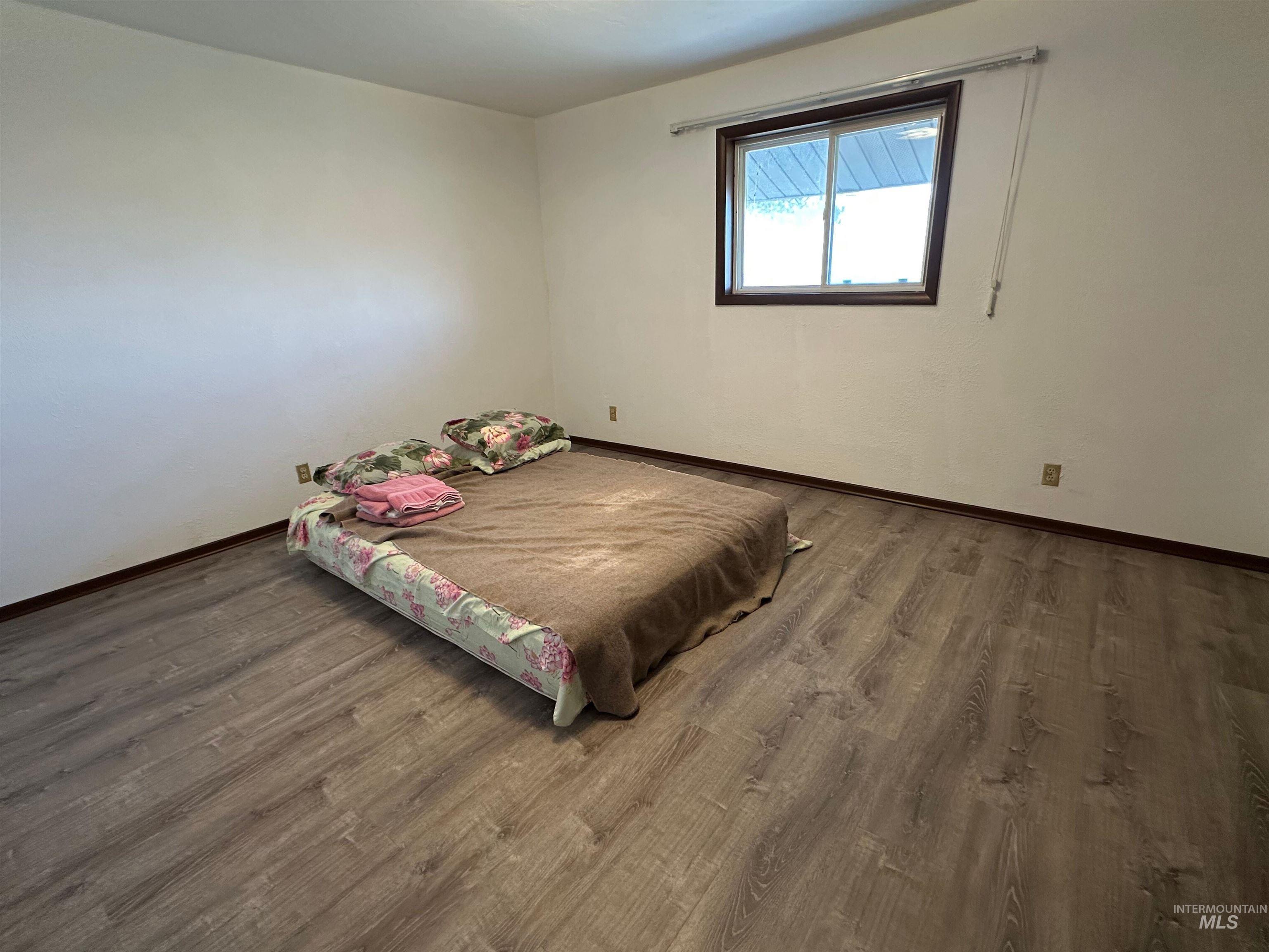 2891 E Murphy Springs Rd Property Photo 15