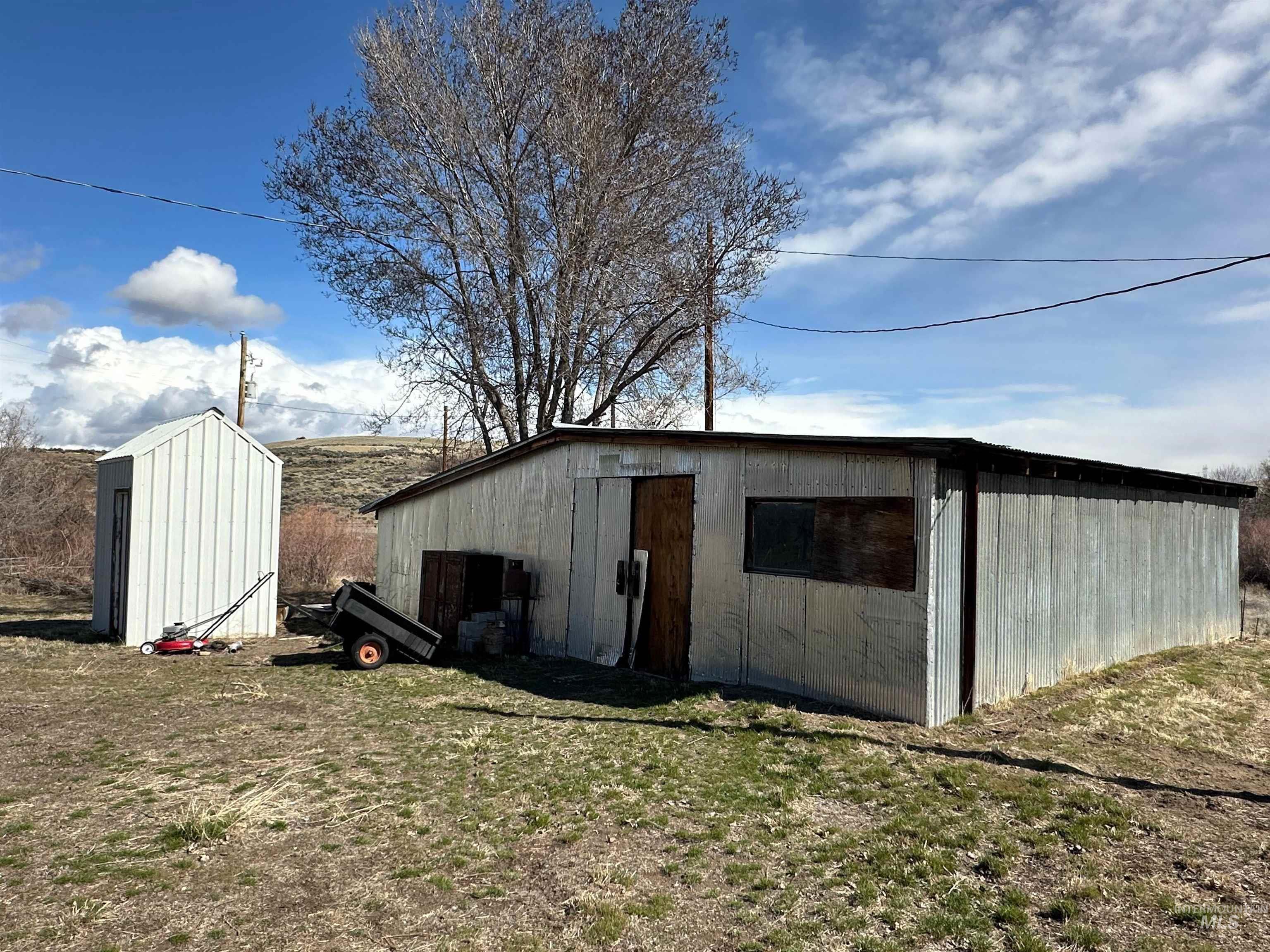 2891 E Murphy Springs Rd Property Photo 37