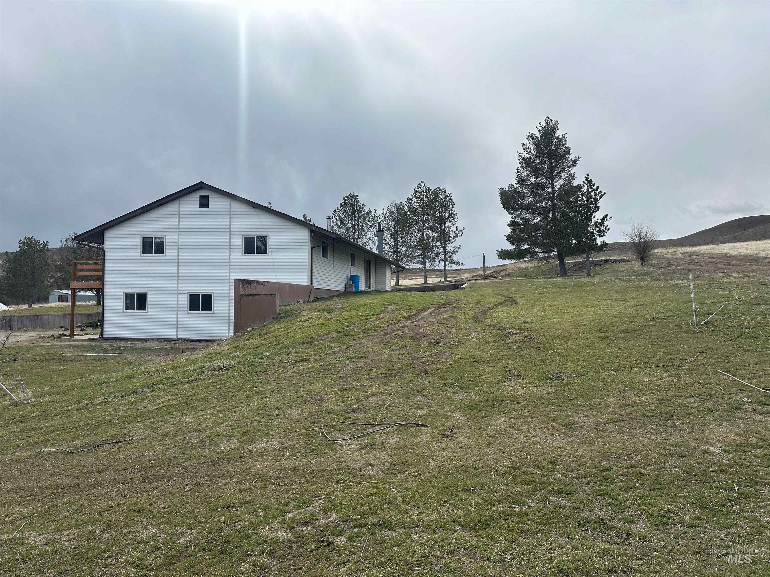 2891 E Murphy Springs Rd Property Photo 38