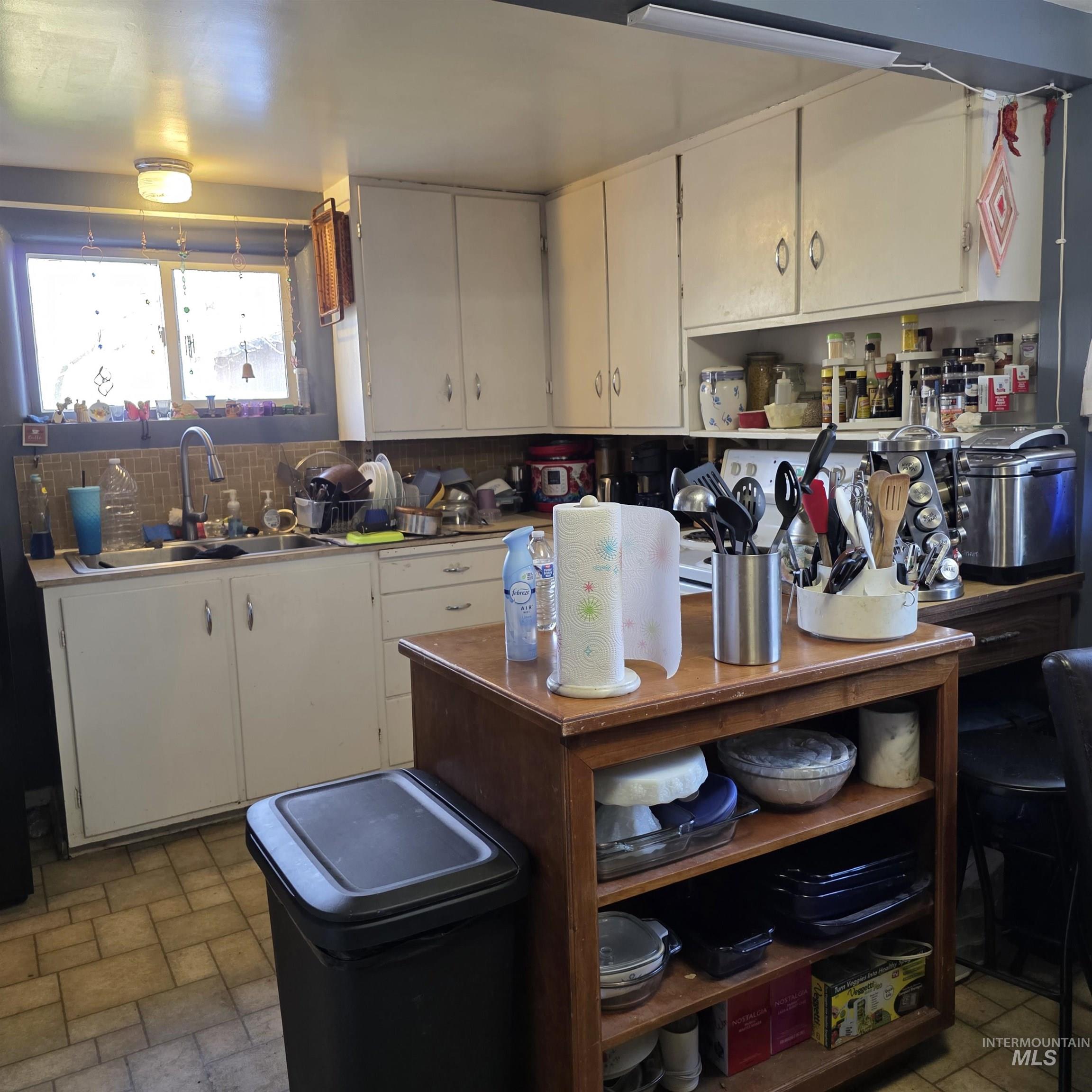935 Preston Ave Property Photo 13