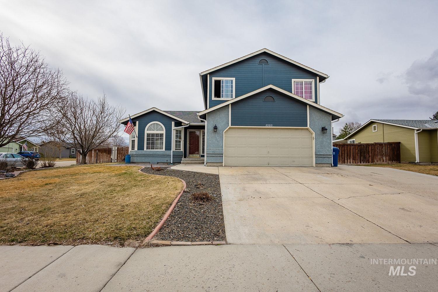 2909 Myrtlewood Way Property Photo