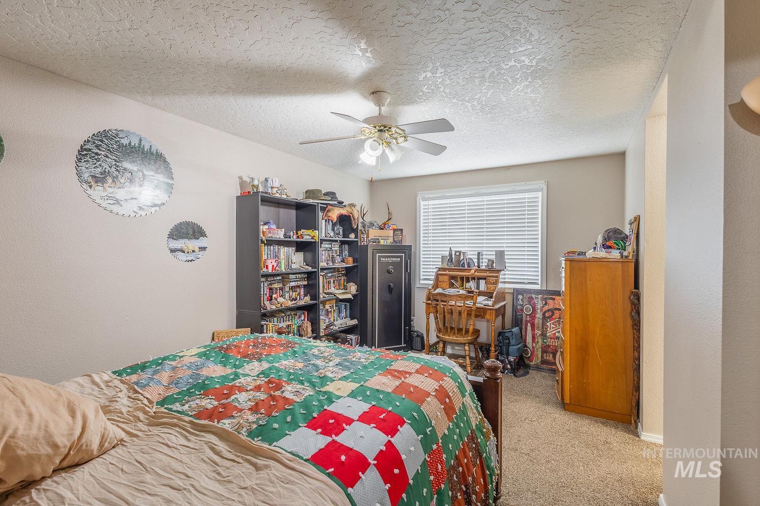 2909 Myrtlewood Way Property Photo 31