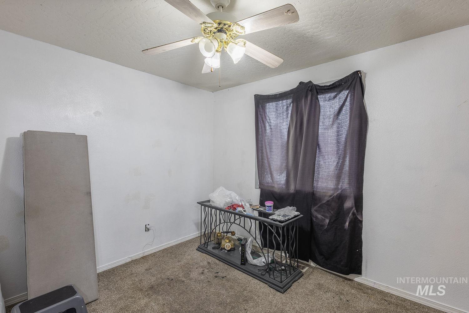 2909 Myrtlewood Way Property Photo 36