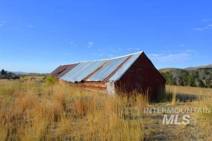 10964 Highway 75 Property Photo 11