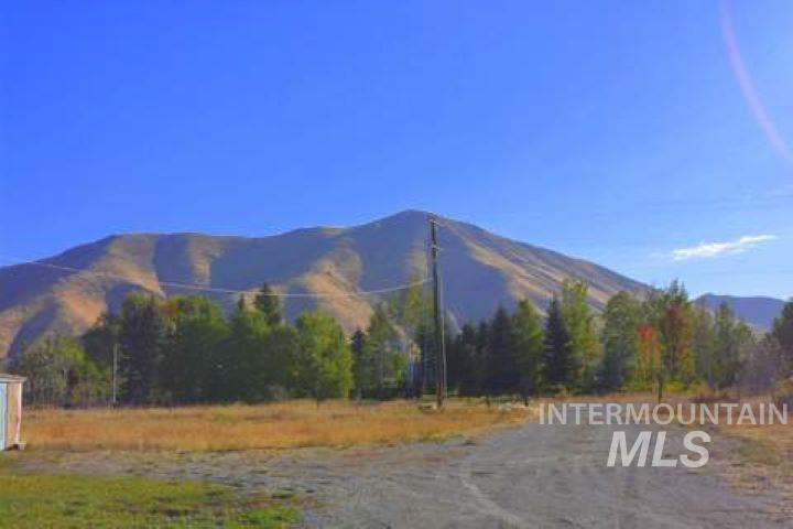 10964 Highway 75 Property Photo 28