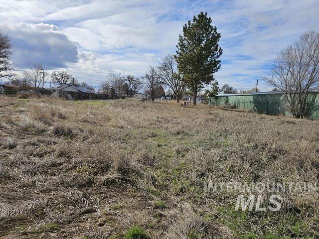 321 E Idaho St Property Photo