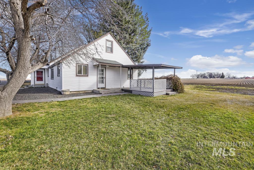 3321 Addison Ave E Property Photo 15