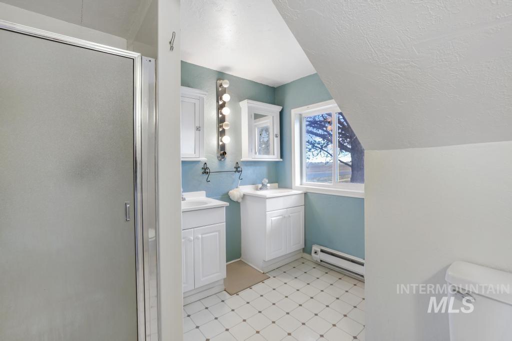 3321 Addison Ave E Property Photo 24