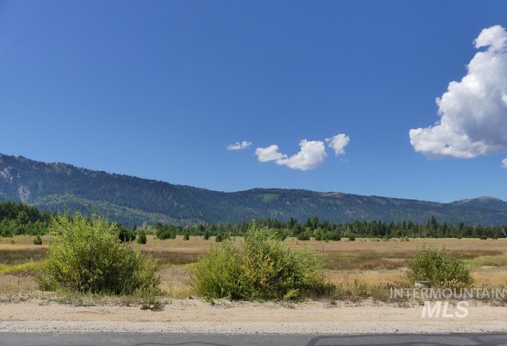 16 Timberline Drive Property Photo 32