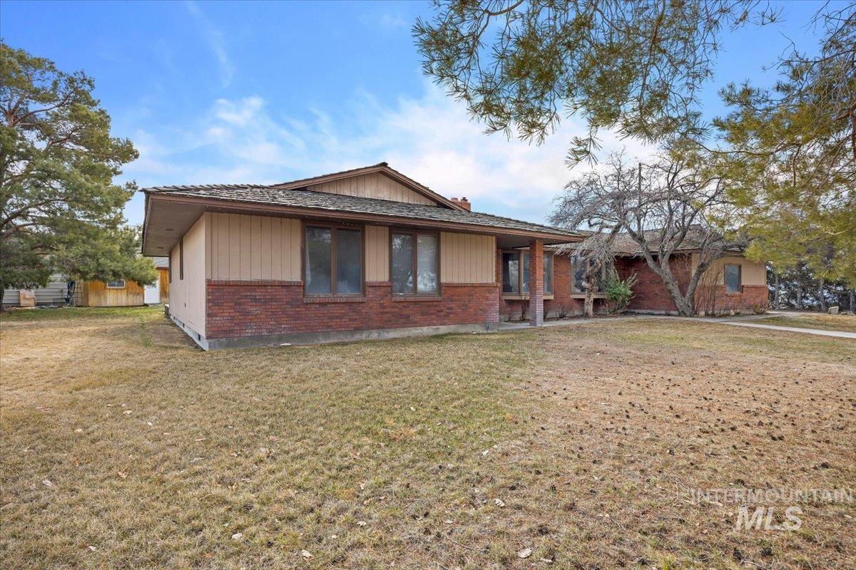 1846 S 1800 E Property Photo 8
