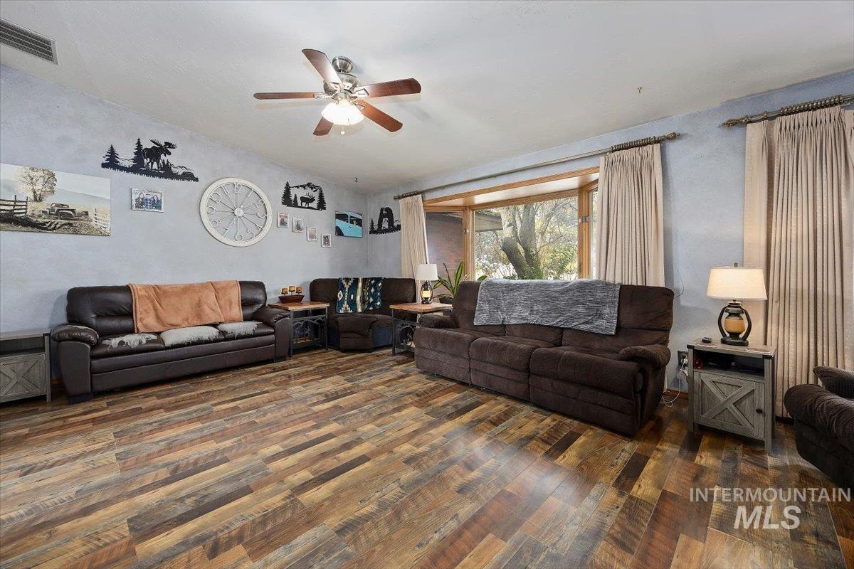 1846 S 1800 E Property Photo 13