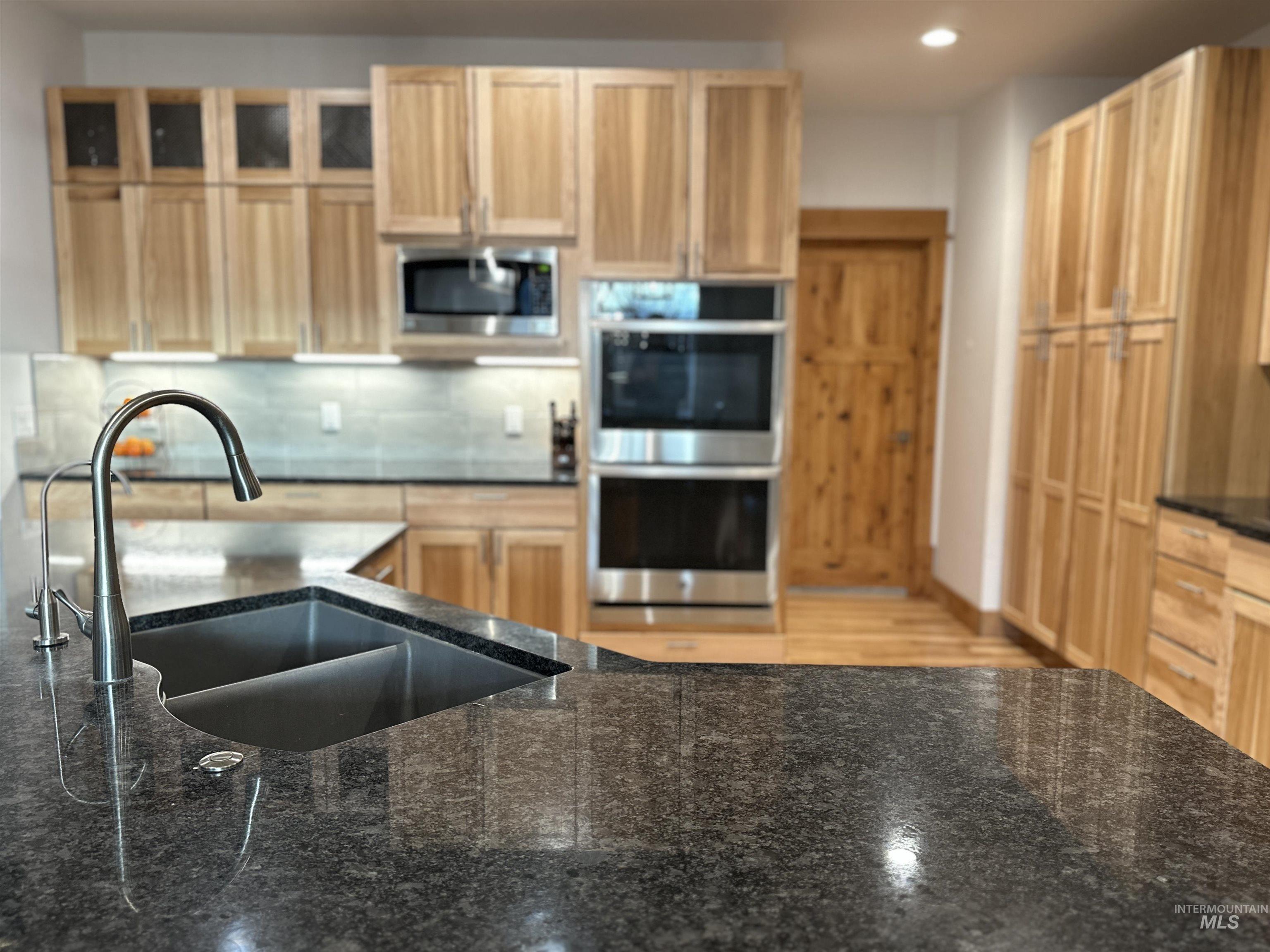 1321 Lande Ln Property Photo 13