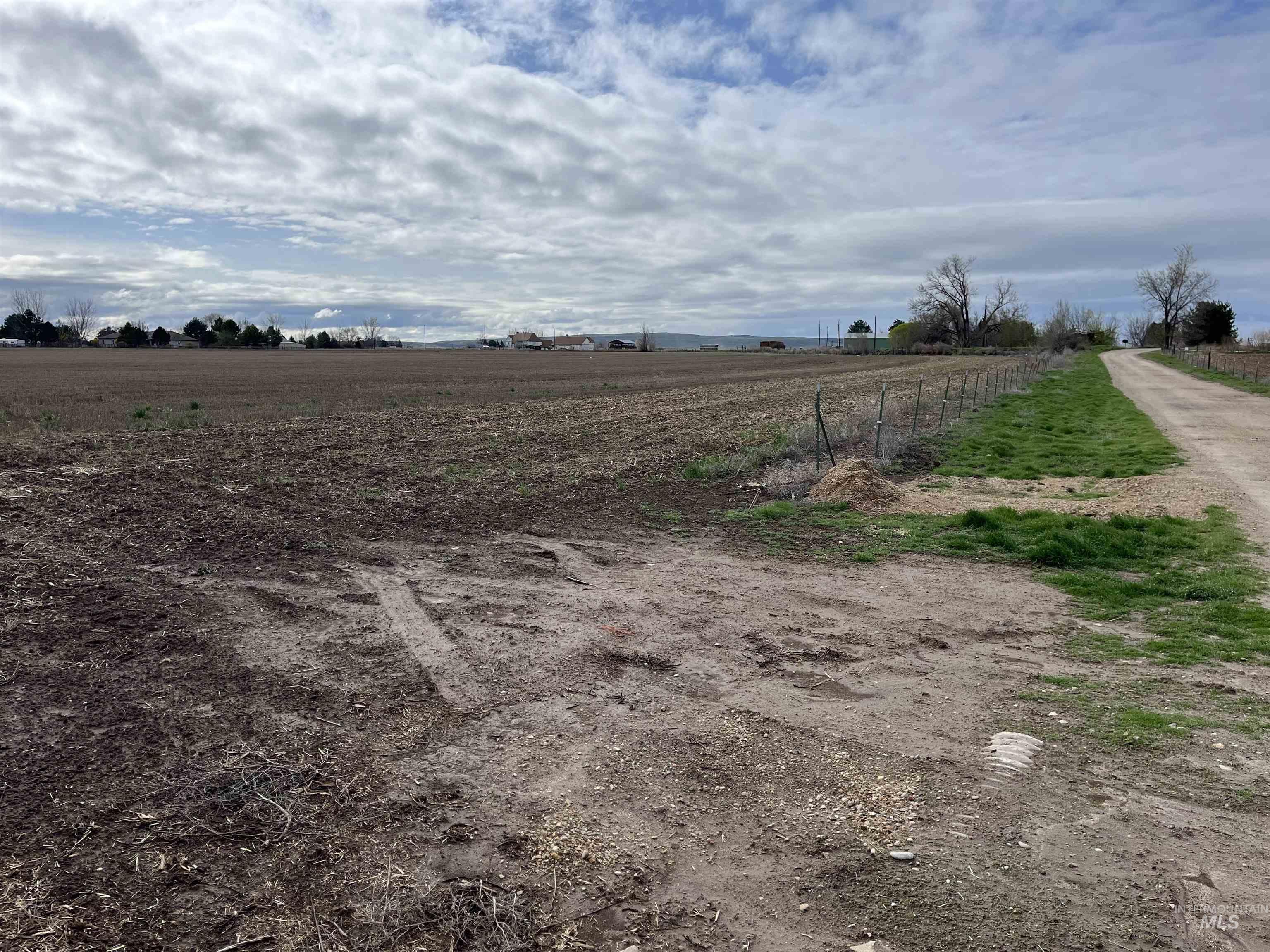 Tbd W Deer Flat Rd Property Photo 12
