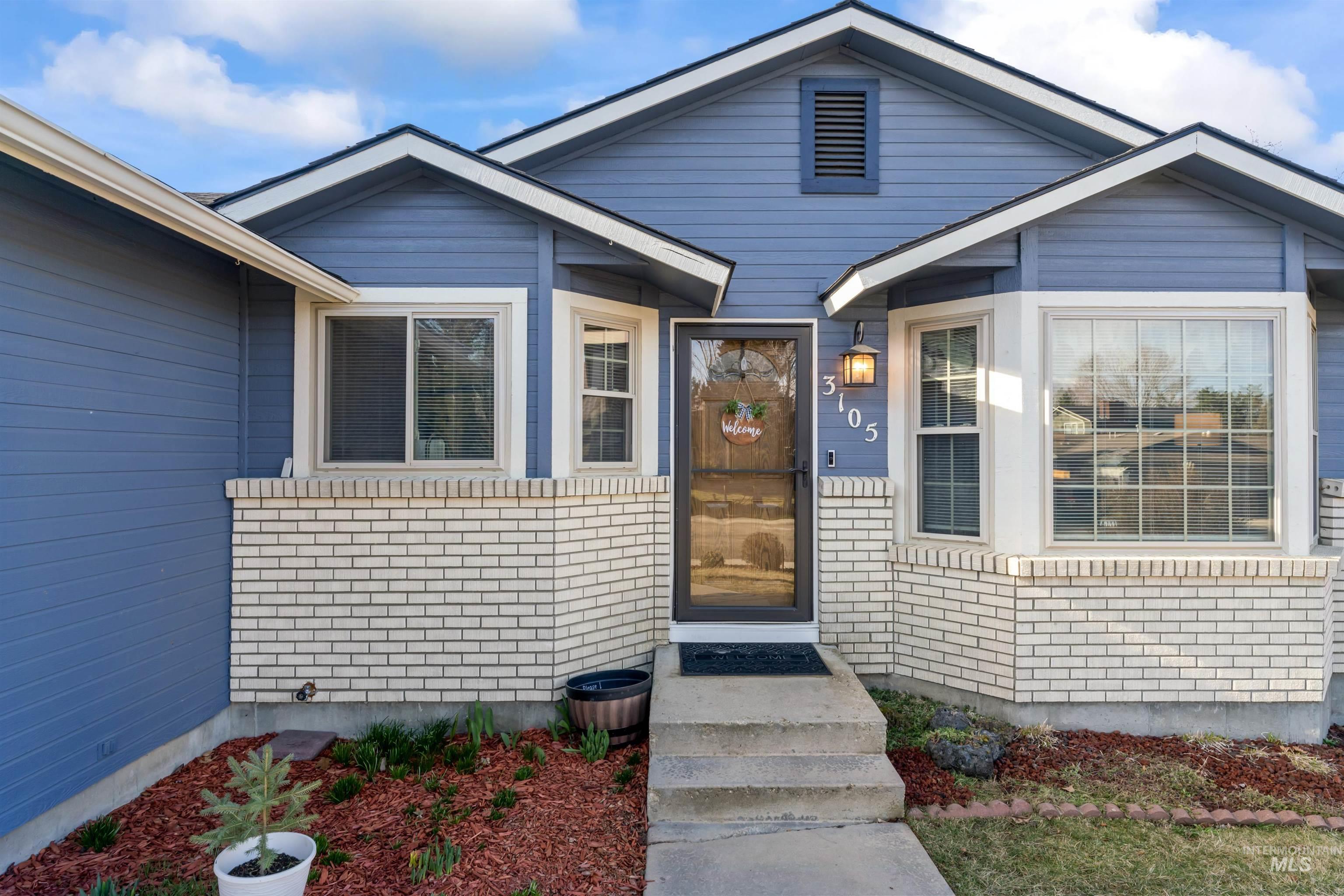 3105 E Eastgate Dr. Property Photo 4