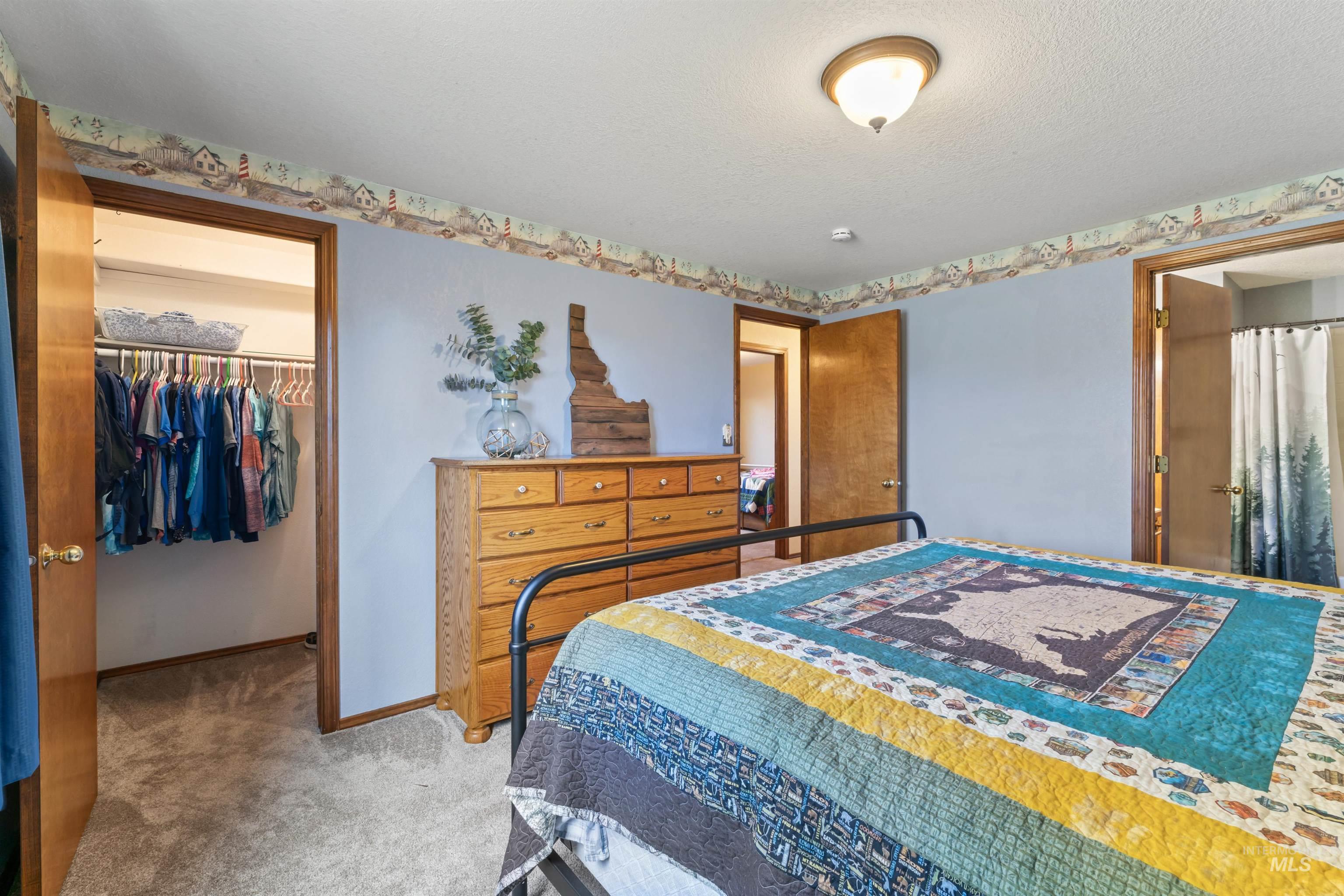 3105 E Eastgate Dr. Property Photo 17