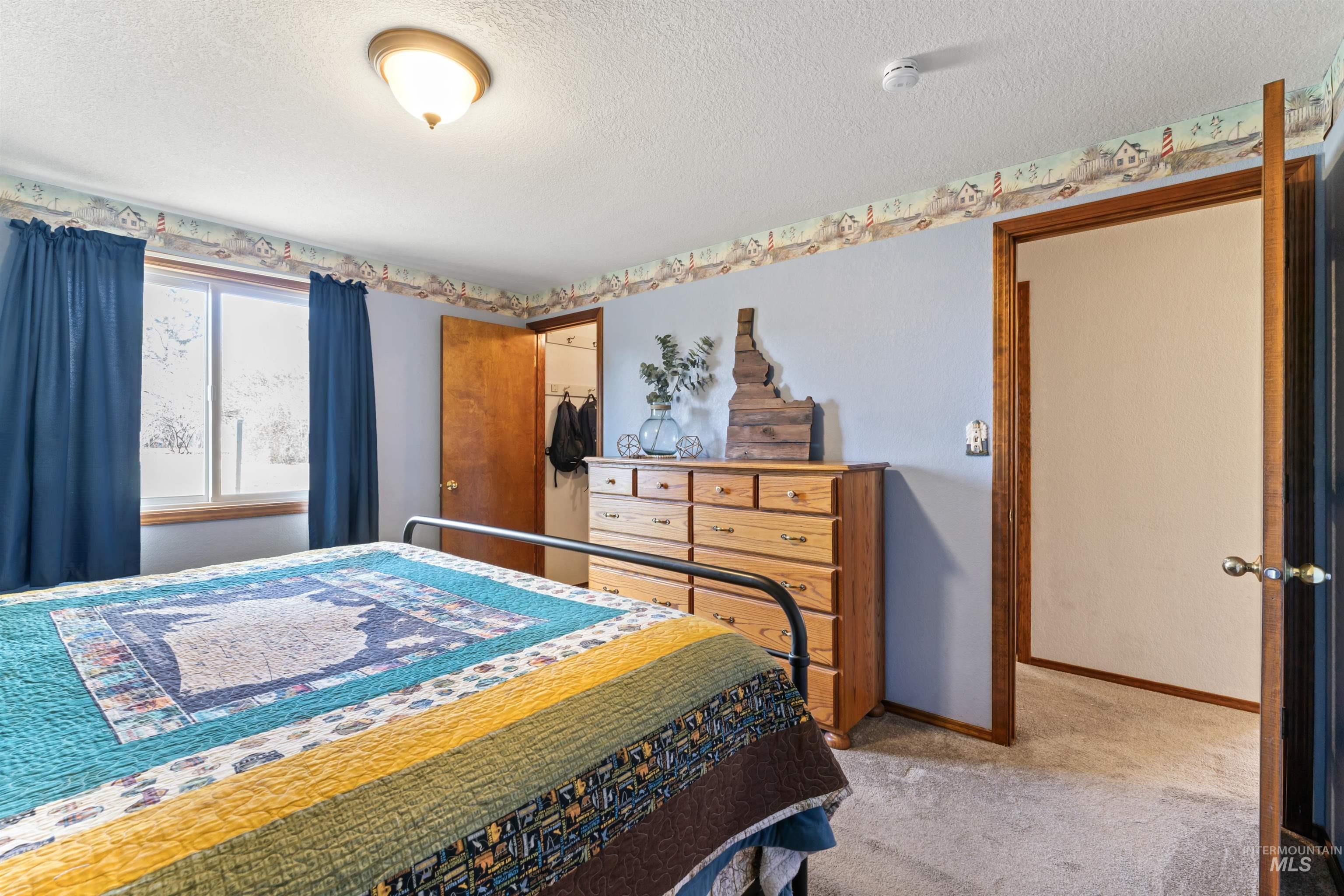 3105 E Eastgate Dr. Property Photo 18