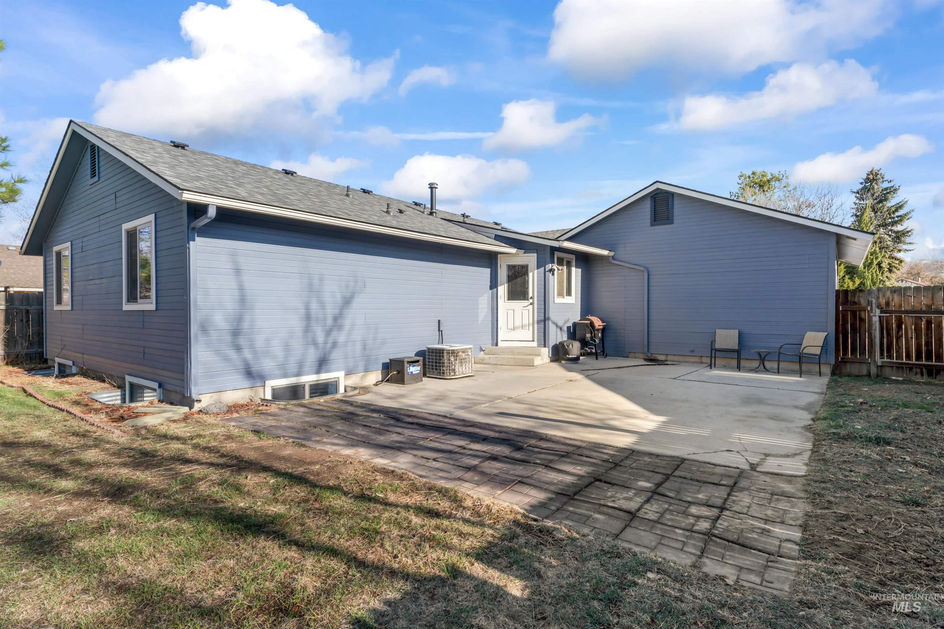 3105 E Eastgate Dr. Property Photo 34