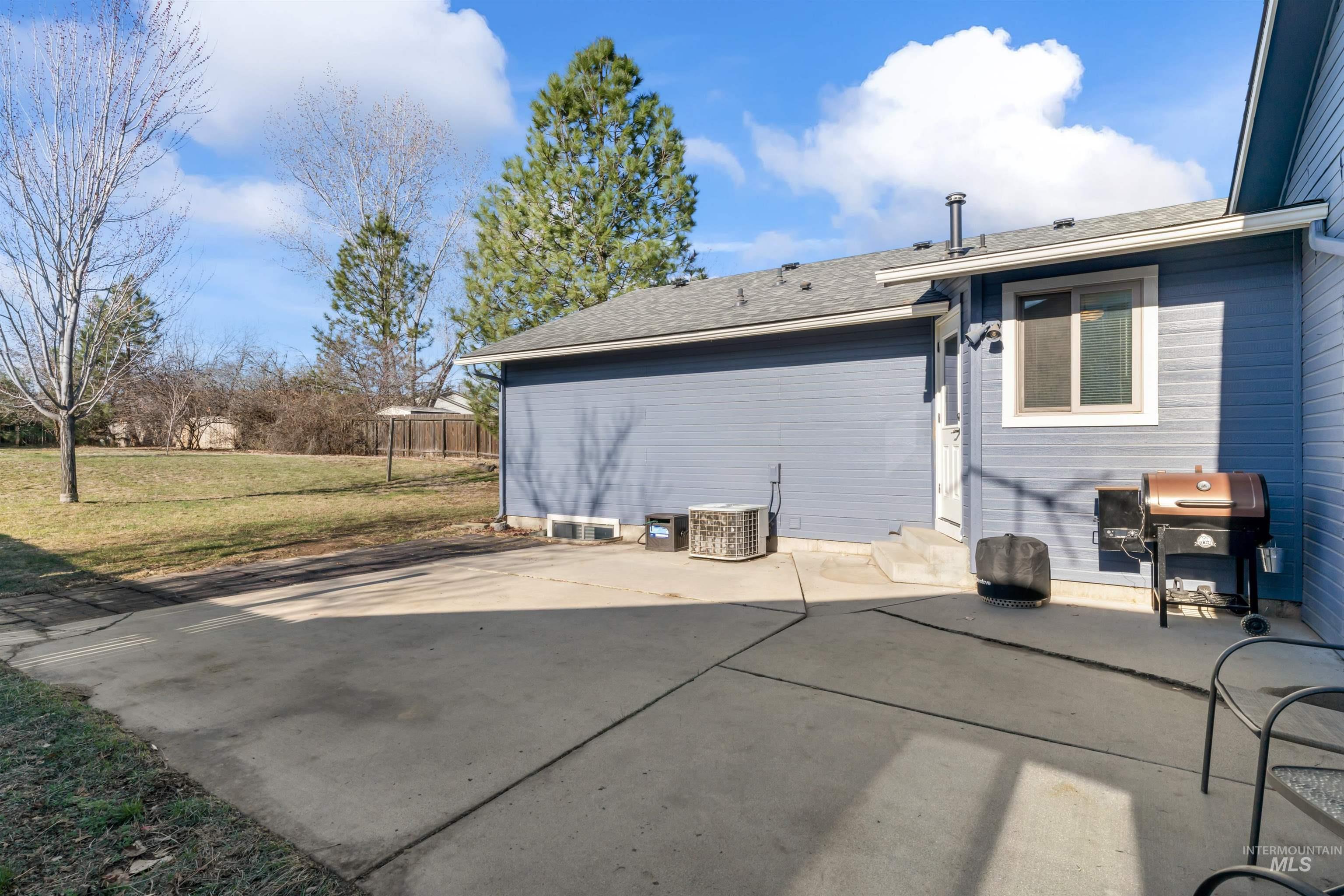 3105 E Eastgate Dr. Property Photo 35