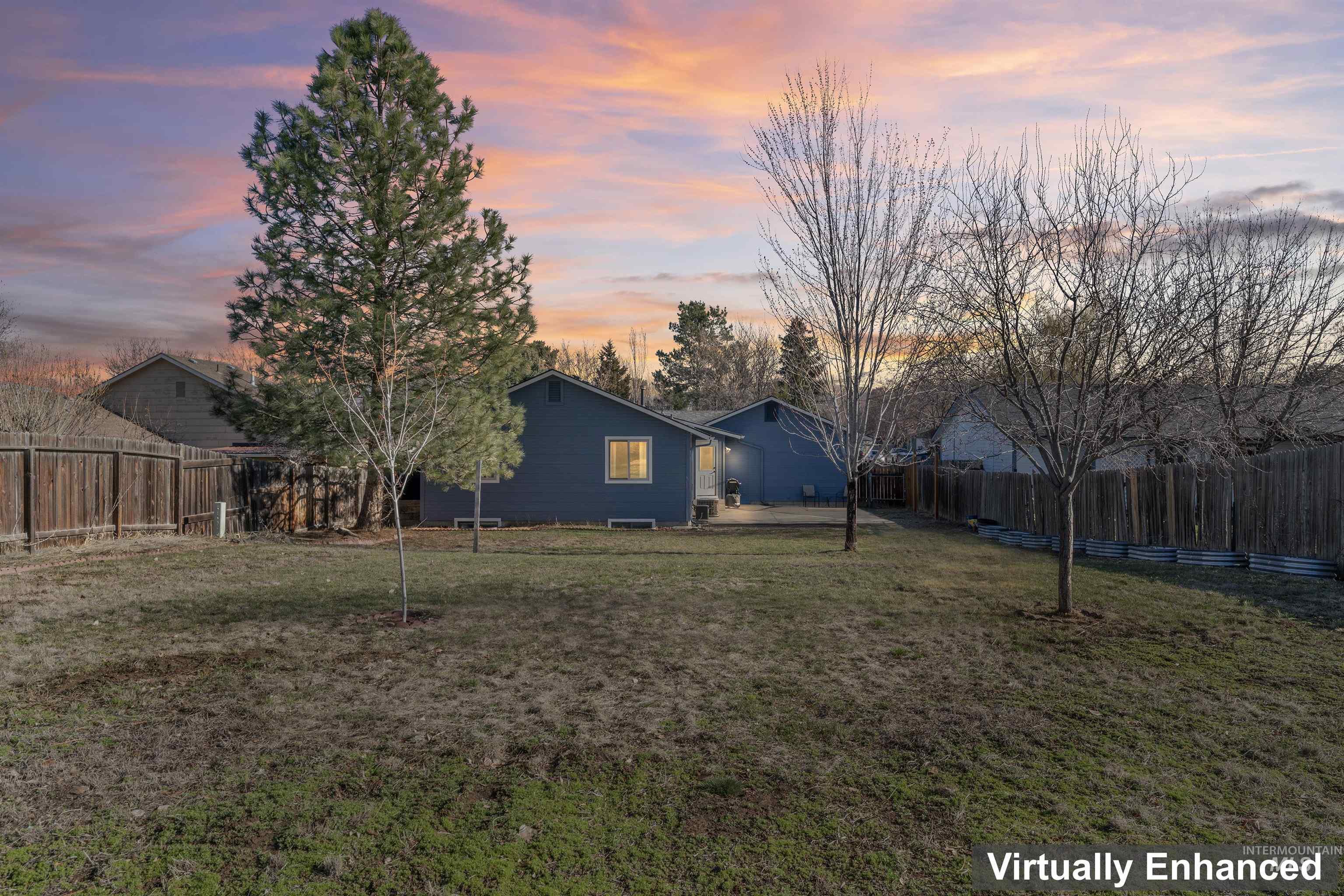 3105 E Eastgate Dr. Property Photo 40