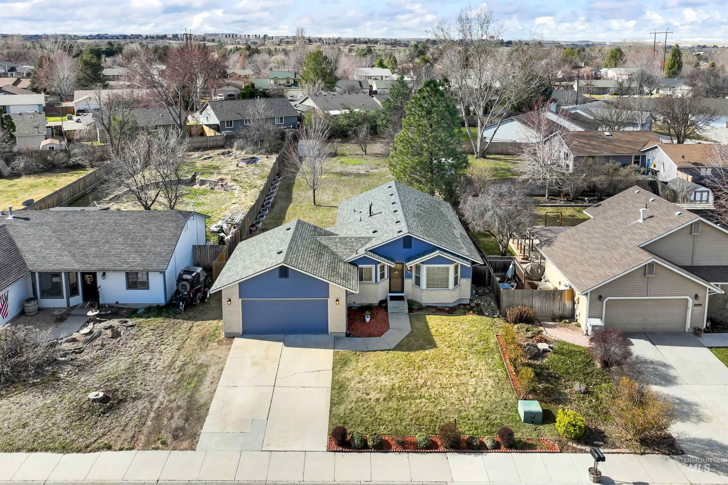 3105 E Eastgate Dr. Property Photo 47