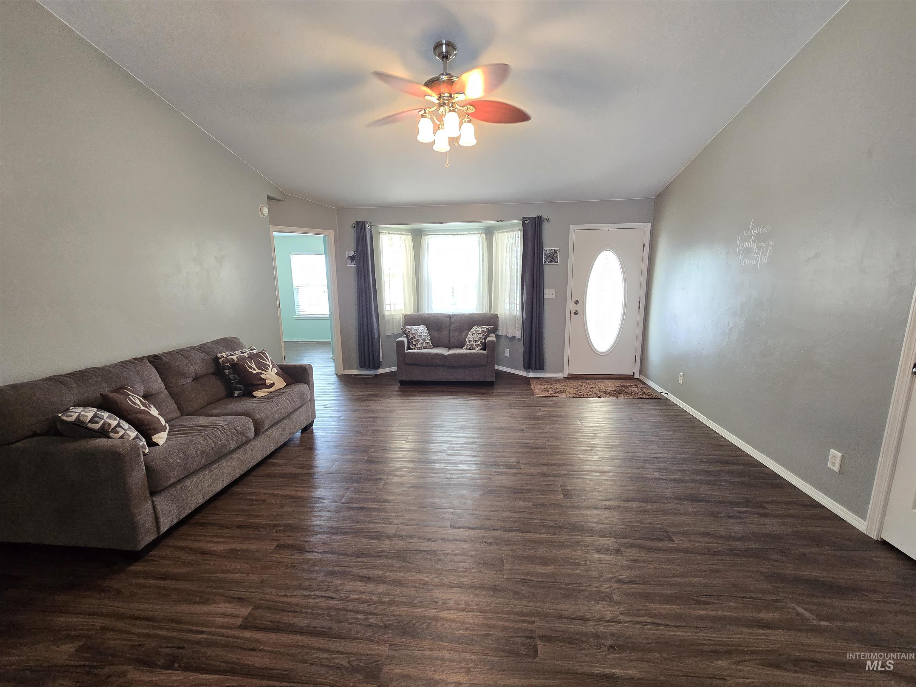 1691 Sundown Way Property Photo 4