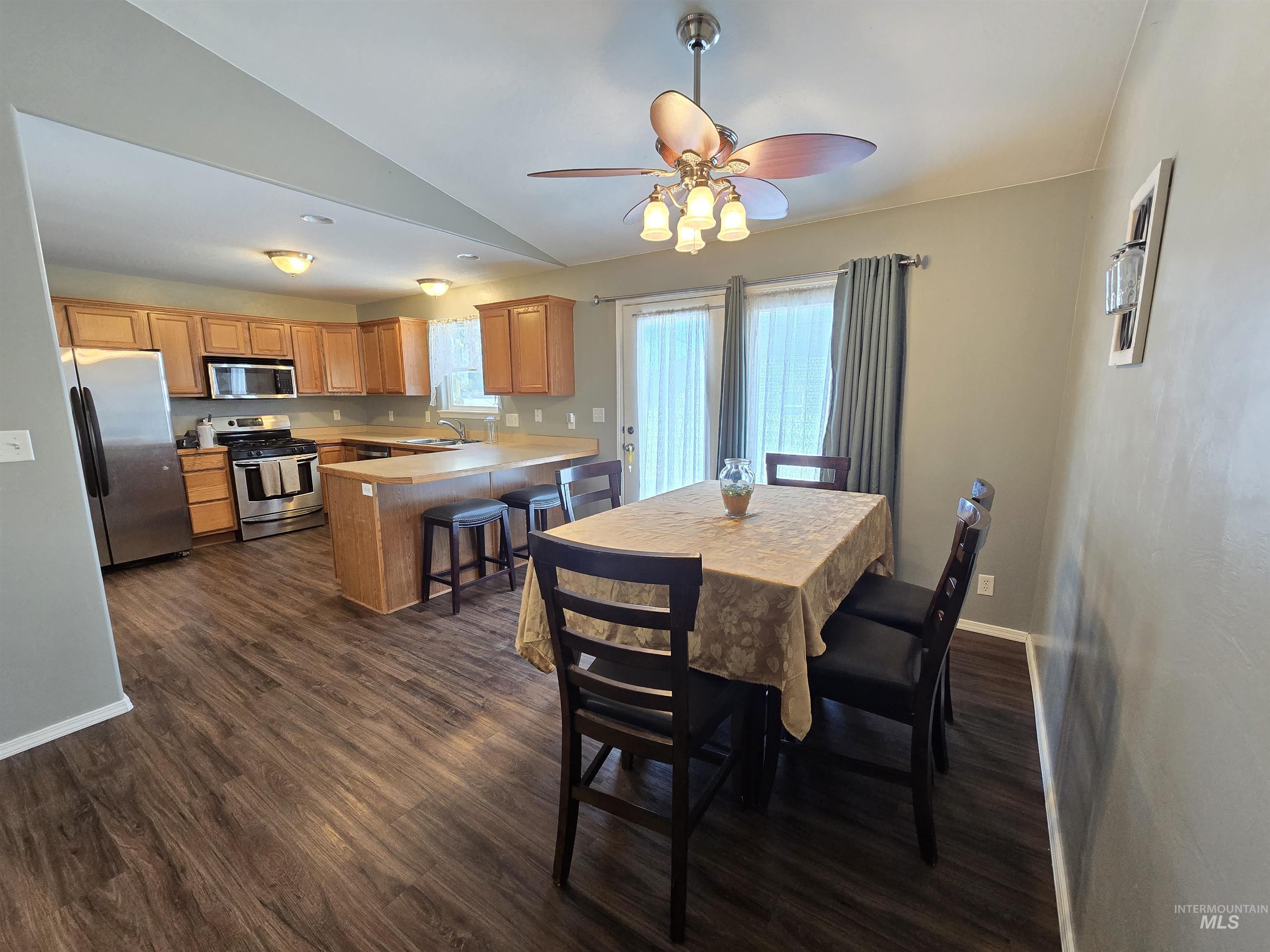 1691 Sundown Way Property Photo 5