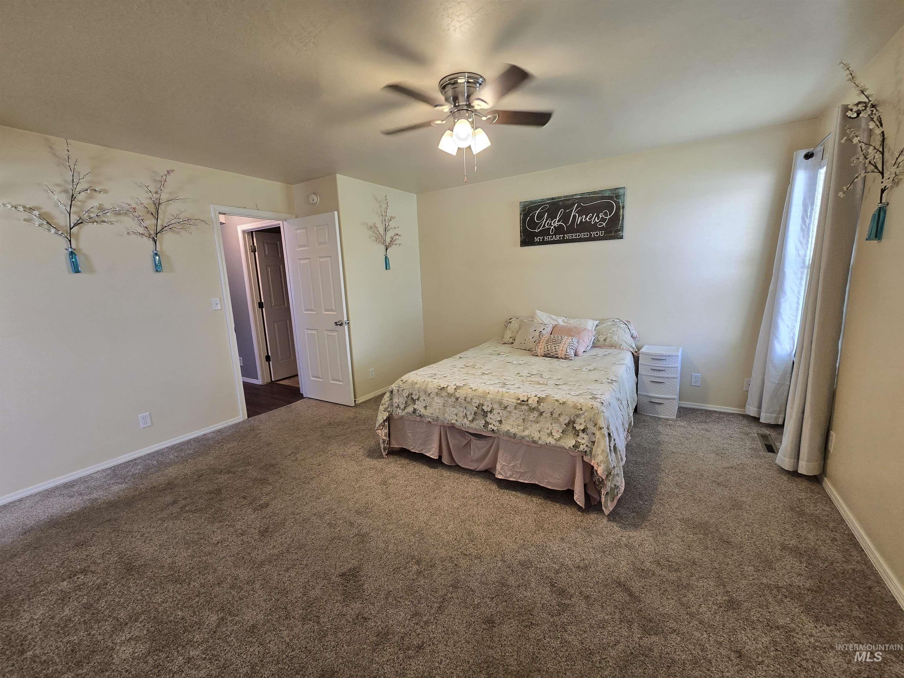 1691 Sundown Way Property Photo 10