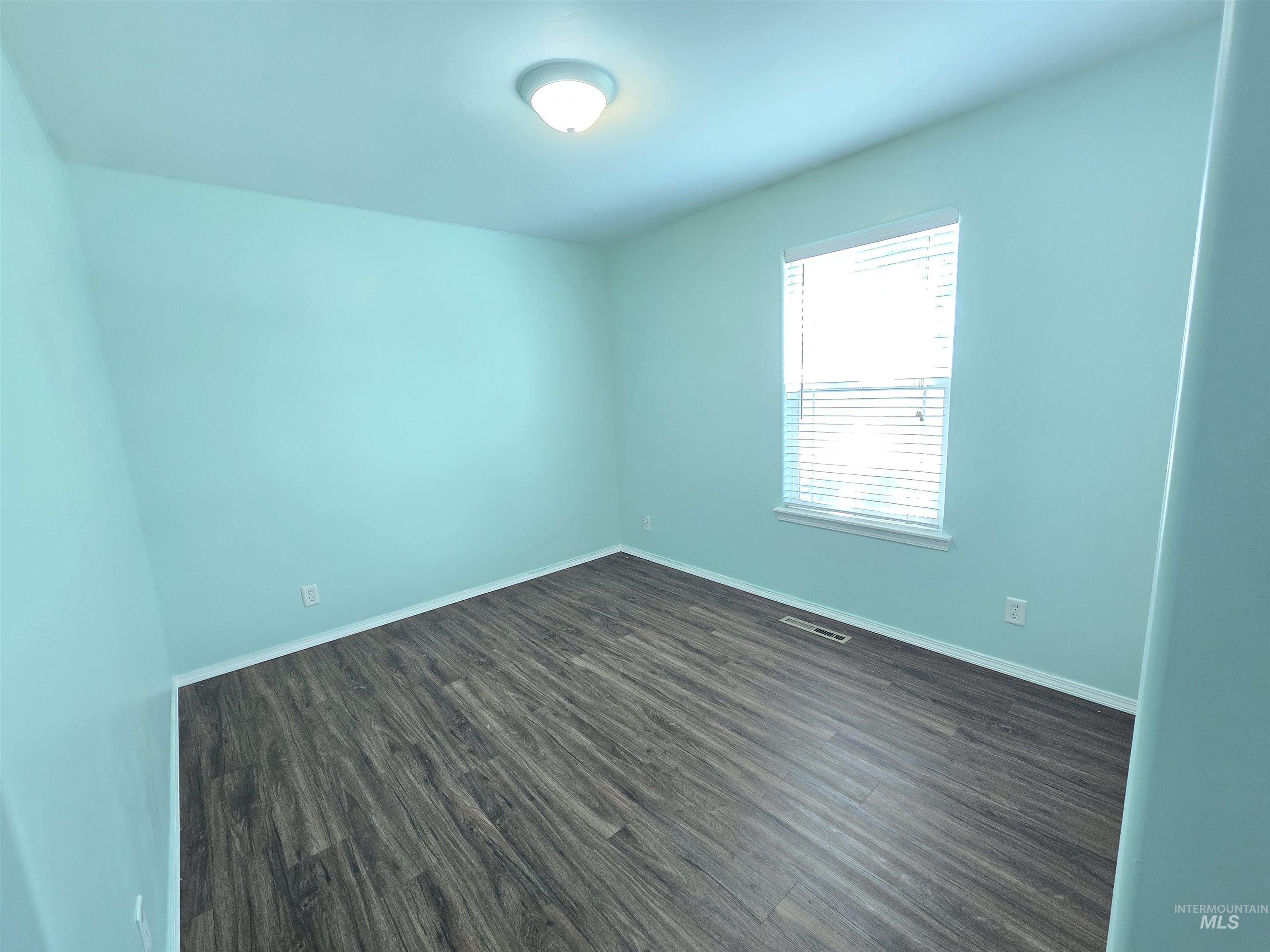 1691 Sundown Way Property Photo 13