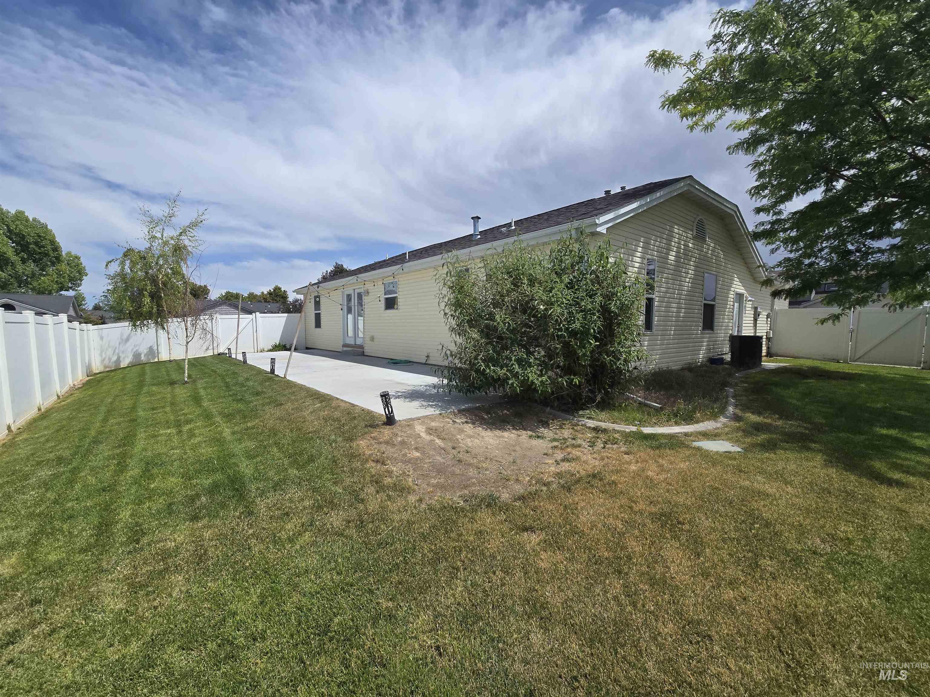 1691 Sundown Way Property Photo 20