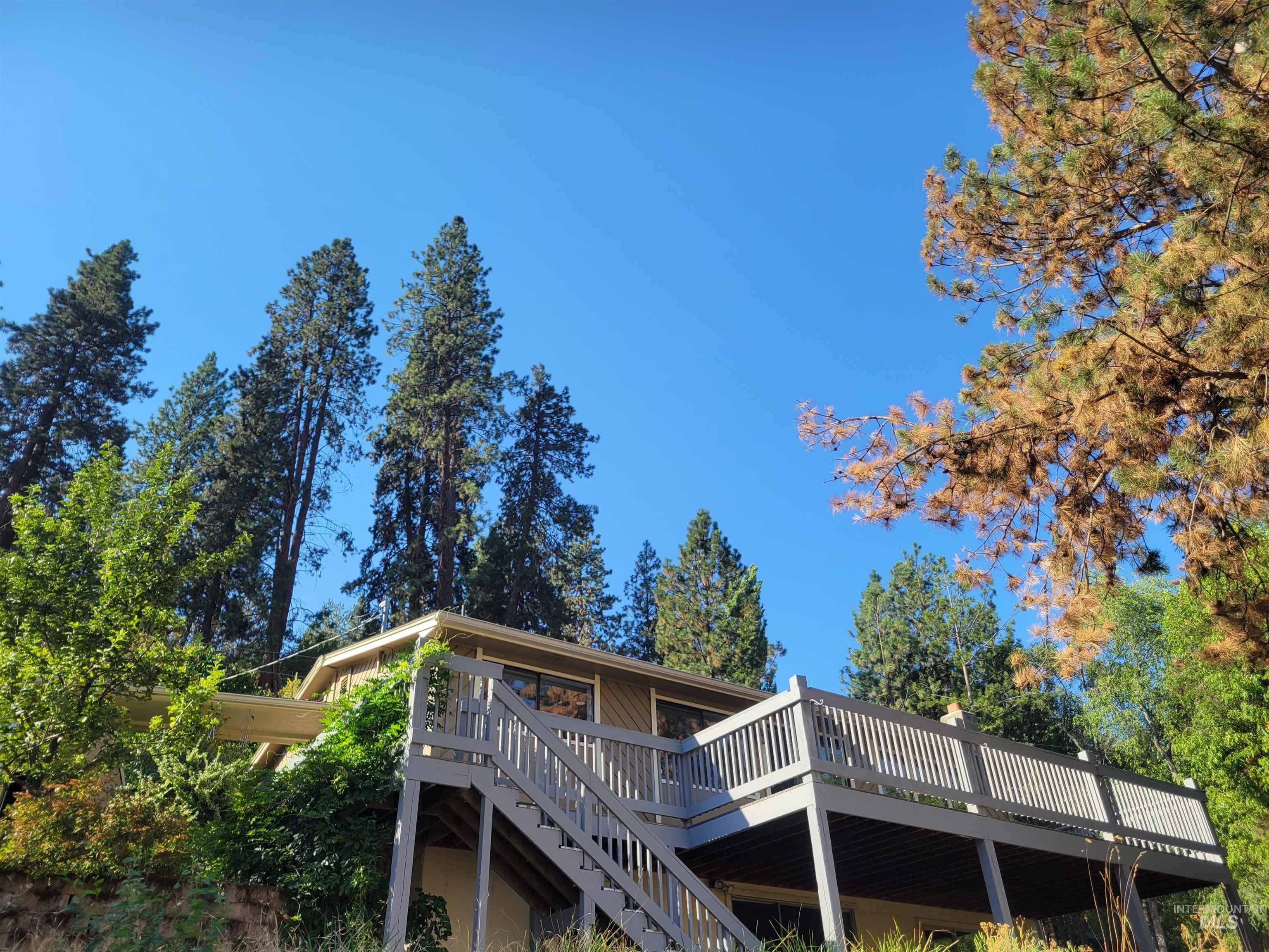 Lenore Real Estate Listings Main Image