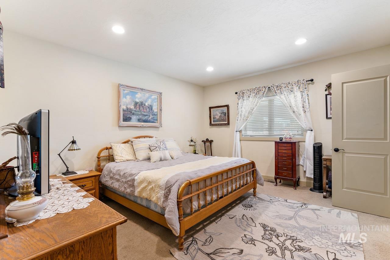 4532 Oak Road A Property Photo 18