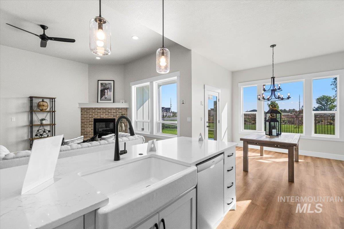1010 Whitewater Way Property Photo