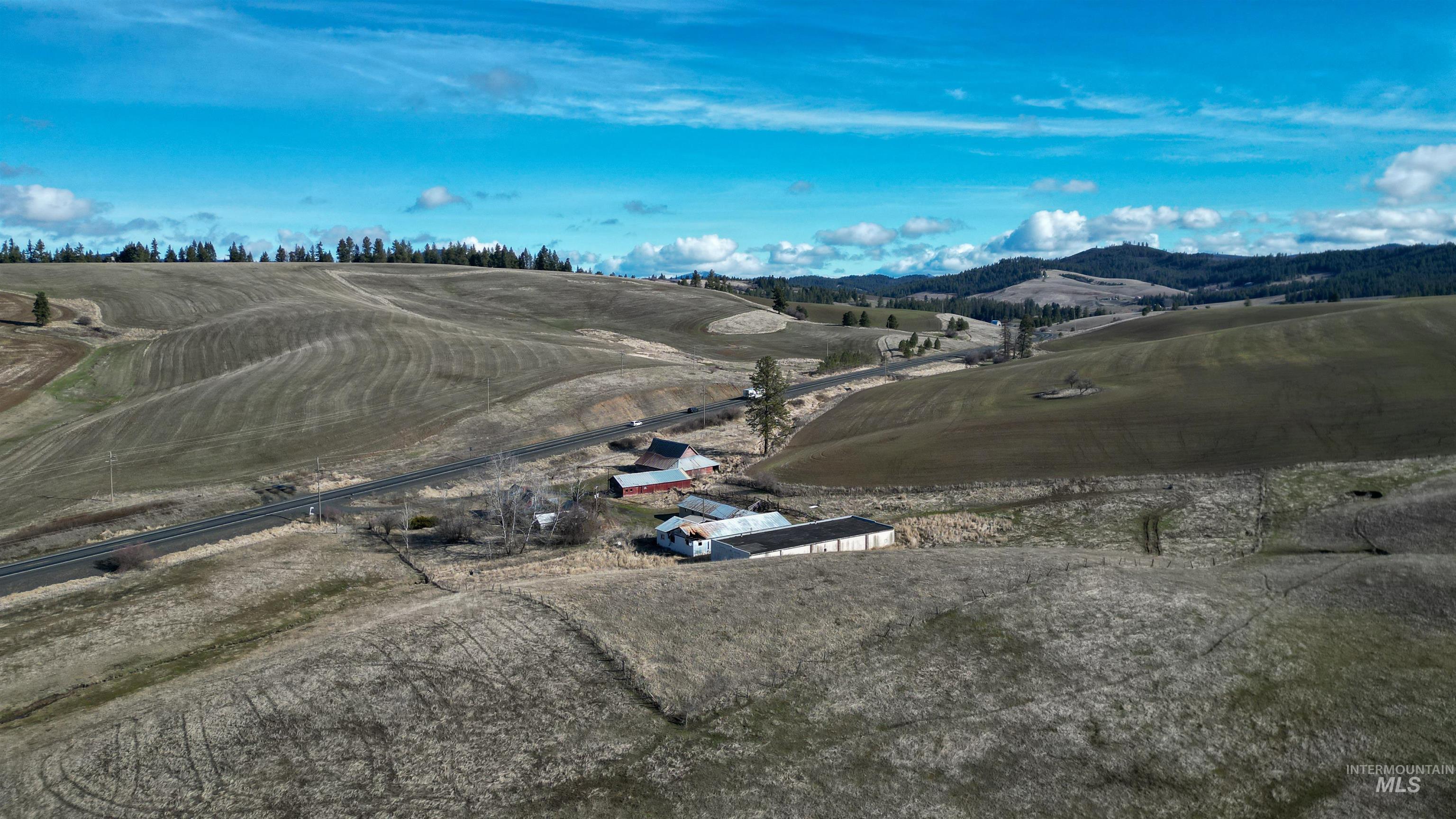 5928 Highway 95 N Property Photo 8