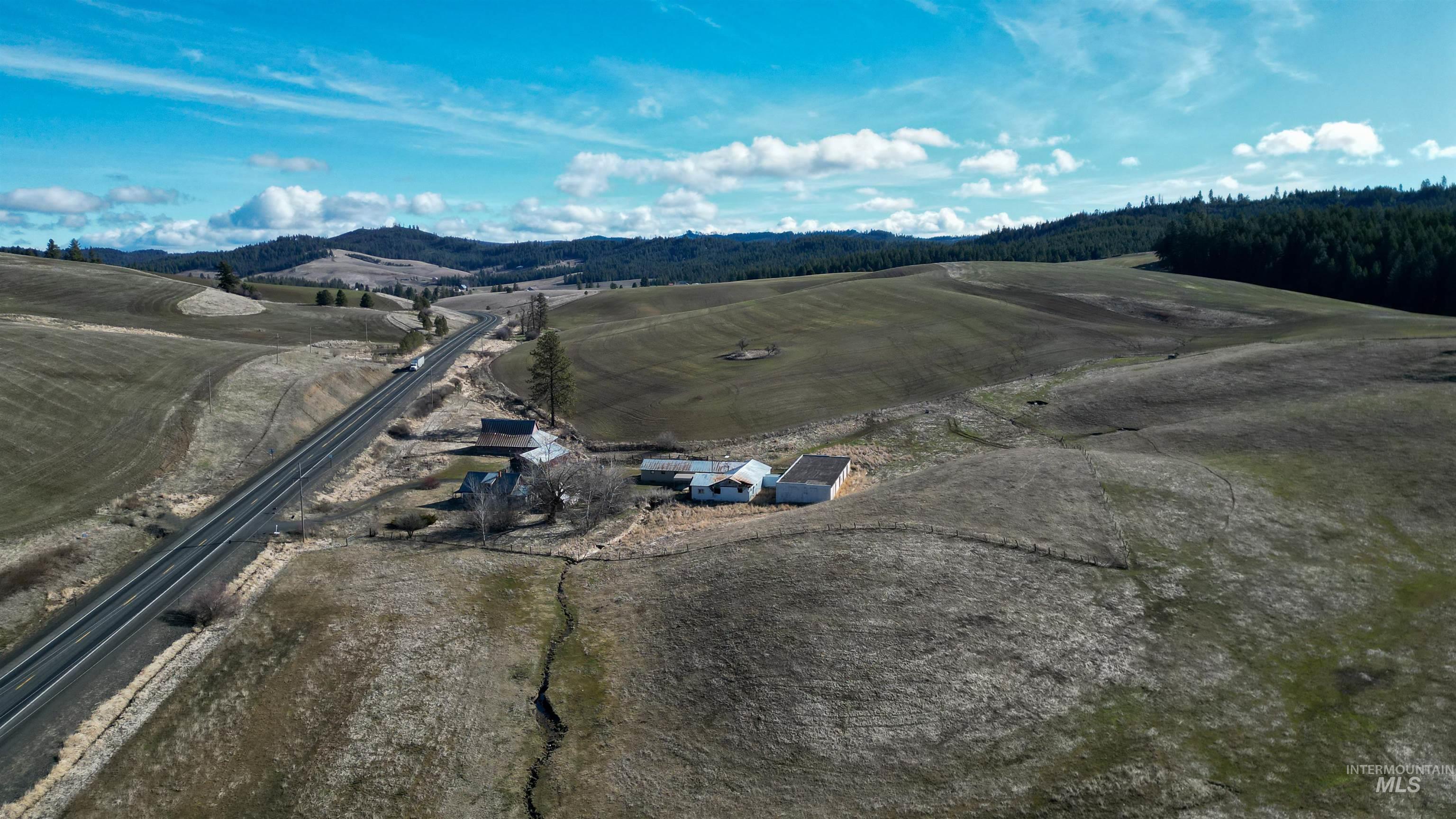 5928 Highway 95 N Property Photo 9